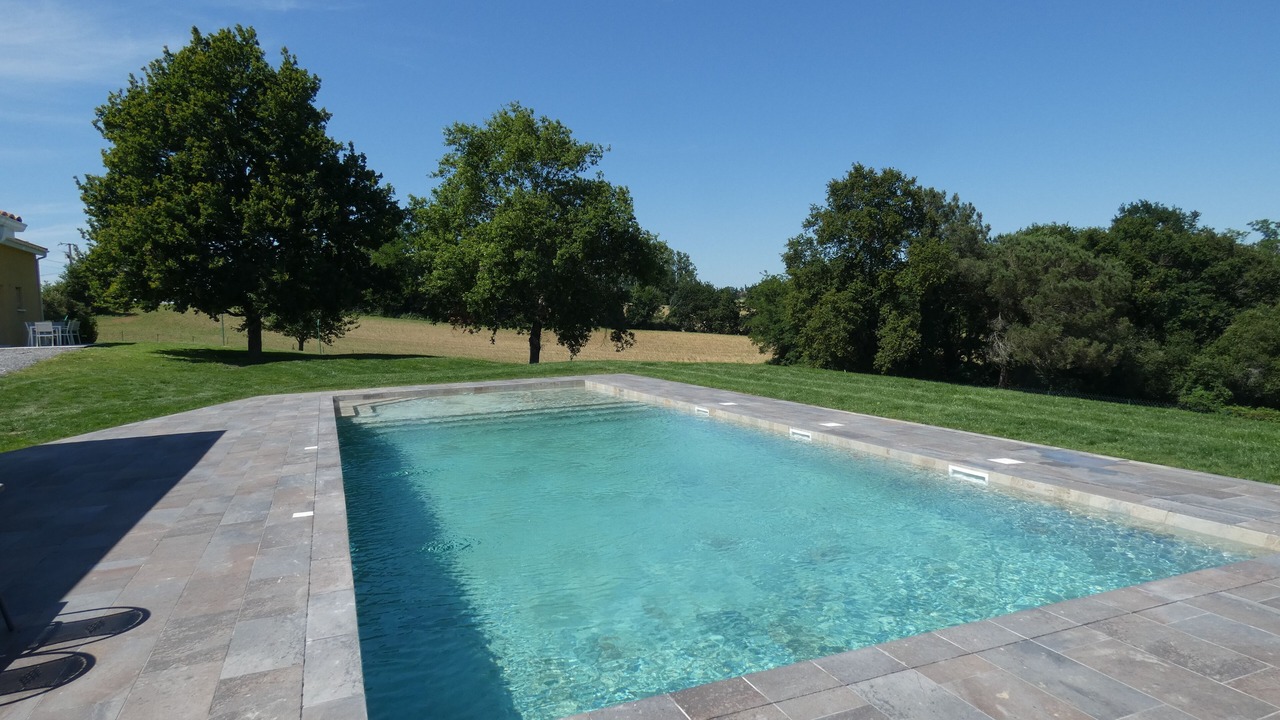 Photo of Outdoor in Pouillon