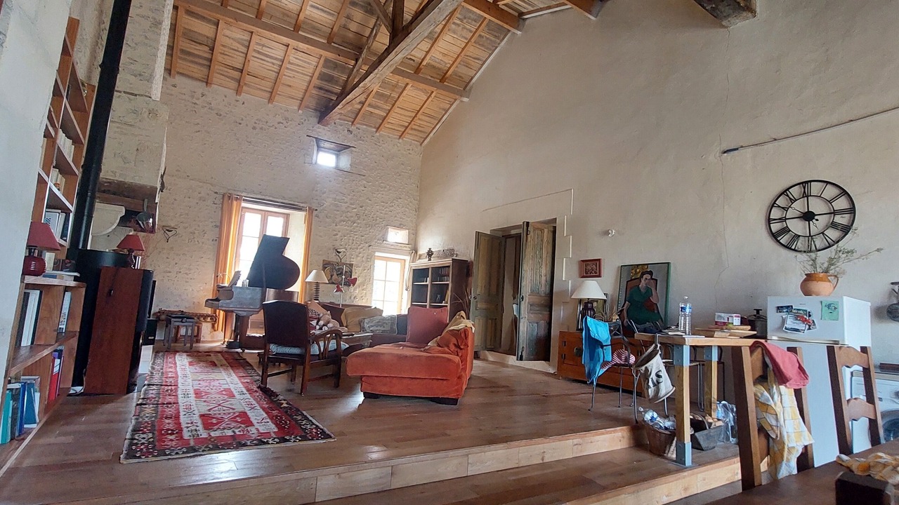 Photo of Livingroom in Saint-Germain-de-Vibrac