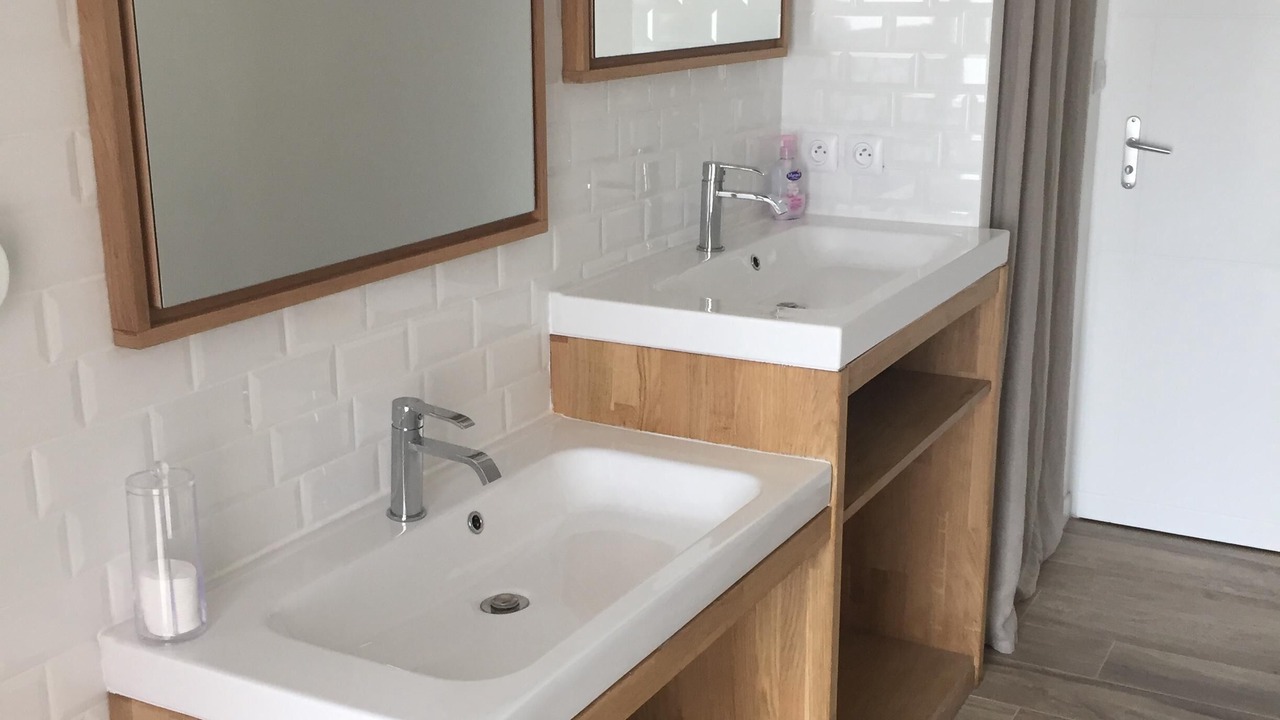 Photo of Bathroom in Pornic