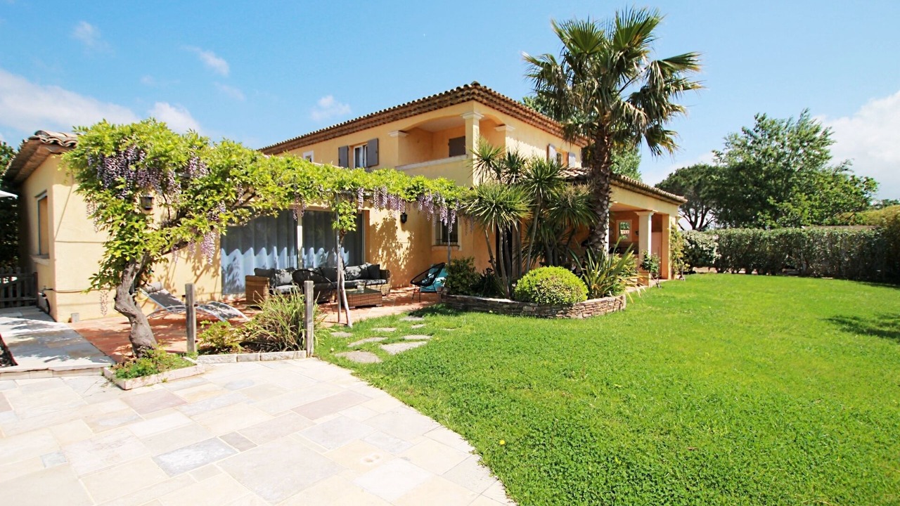 Photo of Outdoor in Grimaud