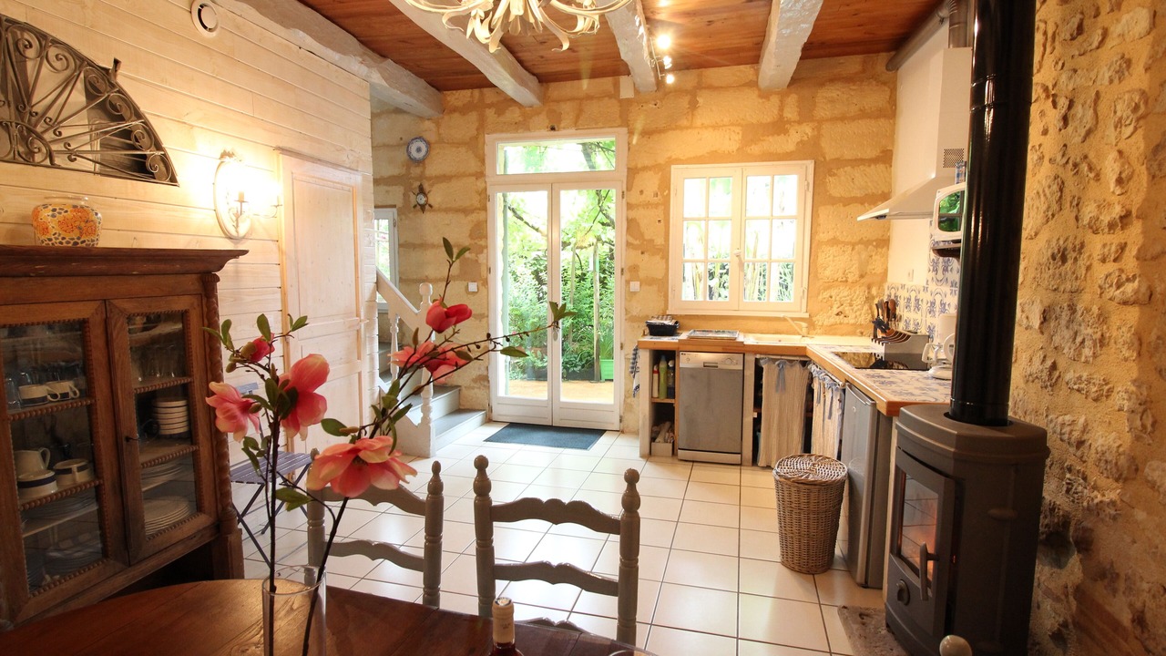 Photo of Kitchen in Couze-et-Saint-Front