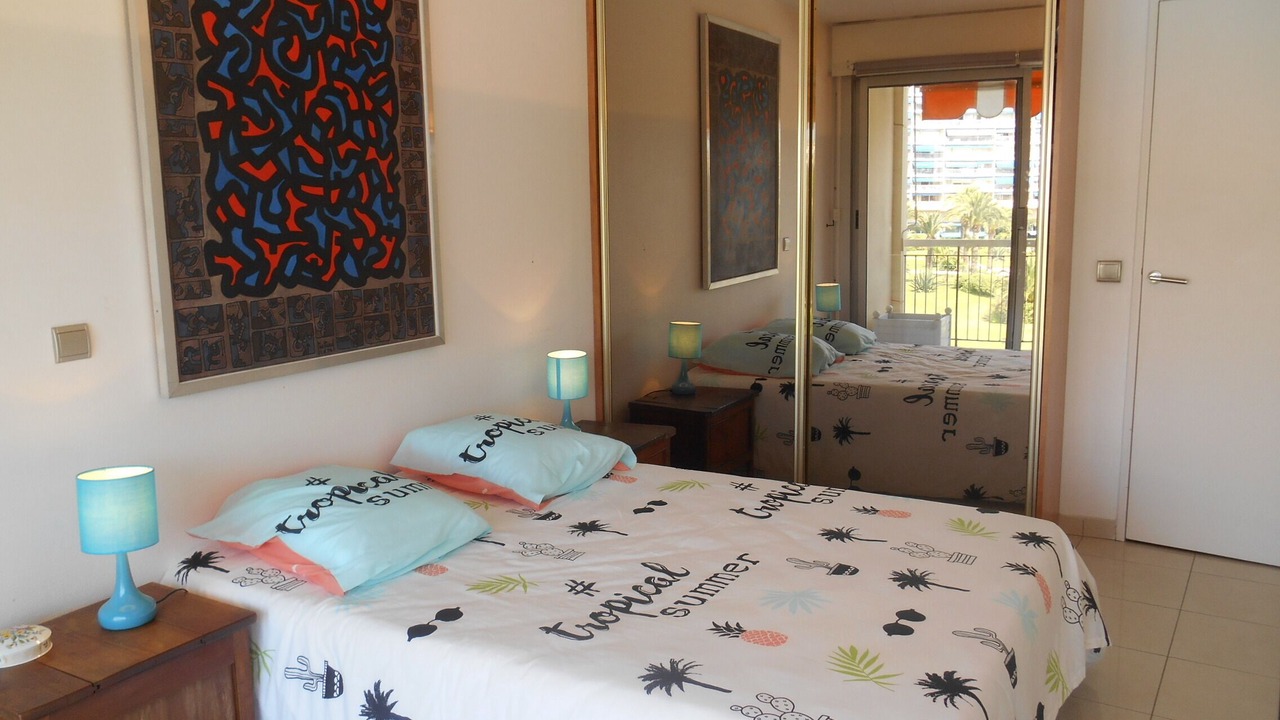 Photo of Bedroom in Mandelieu-La-Napoule