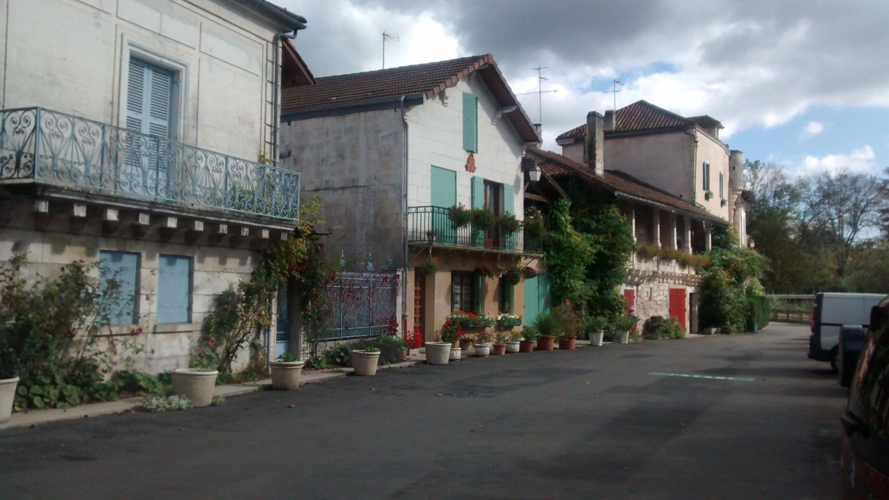 Photo of Others in Pereuil