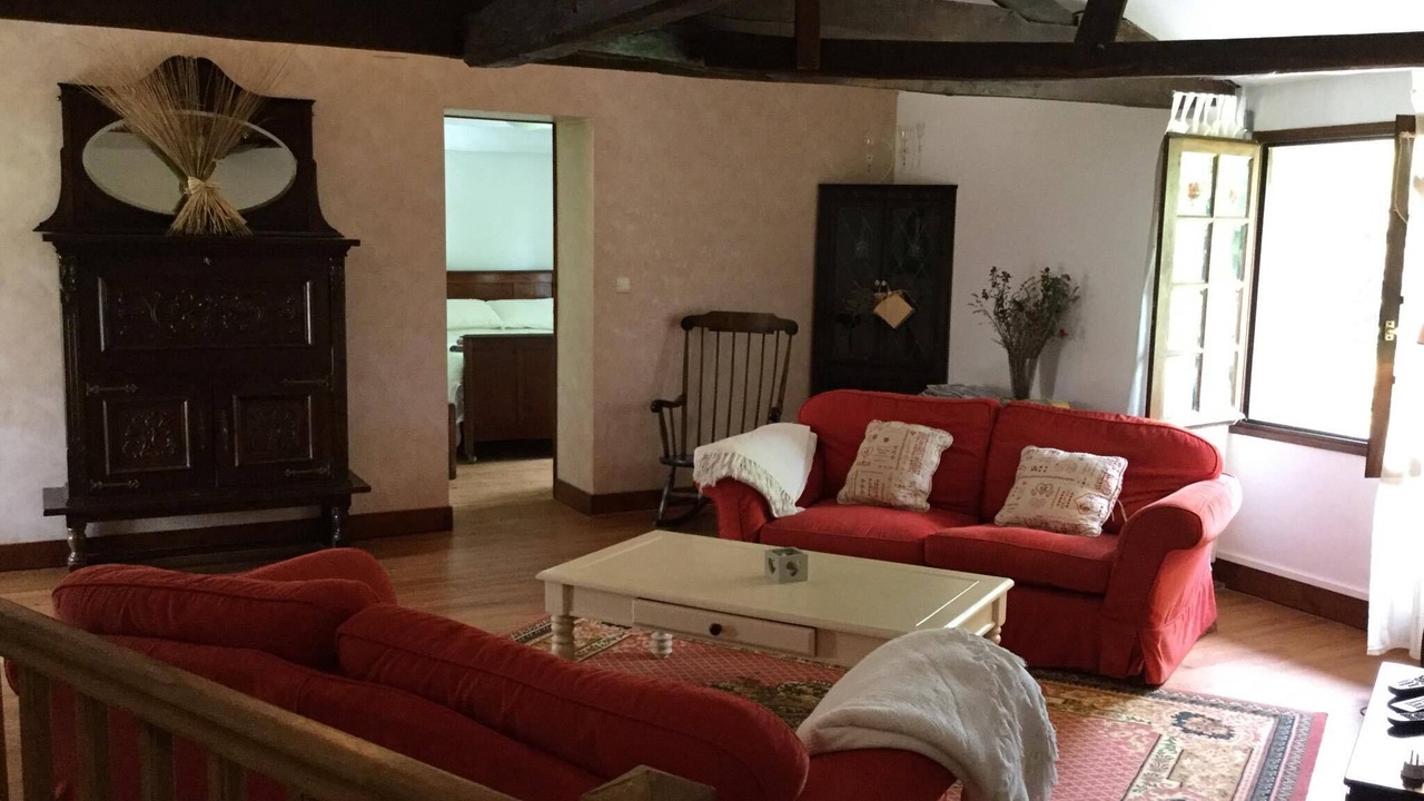 Photo of Livingroom in Avy