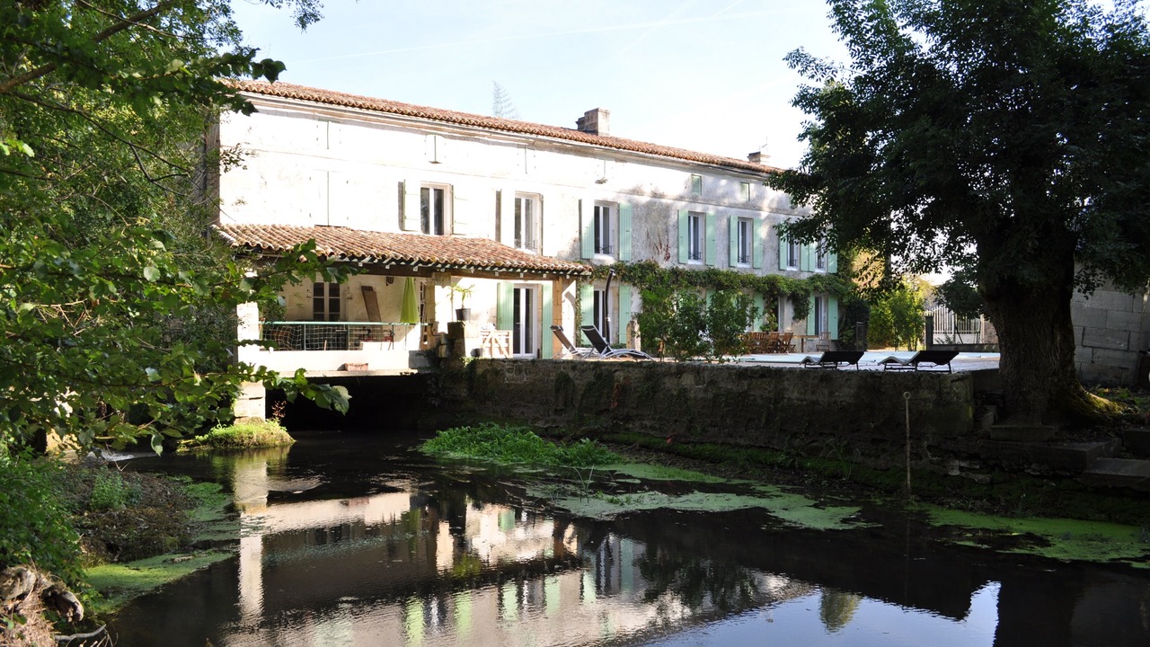 Photo of Outdoor in Fleac-sur-Seugne