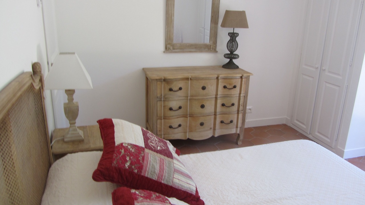 Photo of Bedroom in Saint-Tropez City Centre