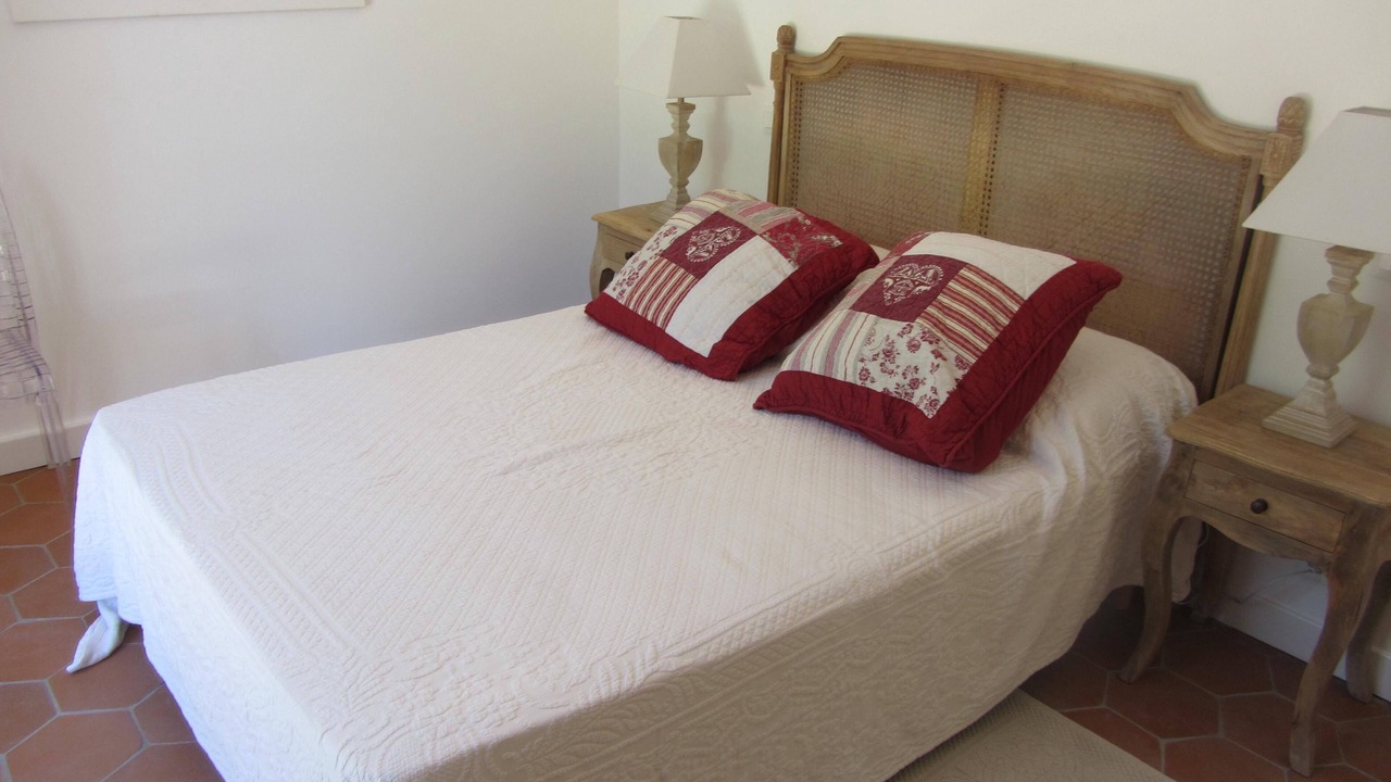 Photo of Bedroom in Saint-Tropez City Centre