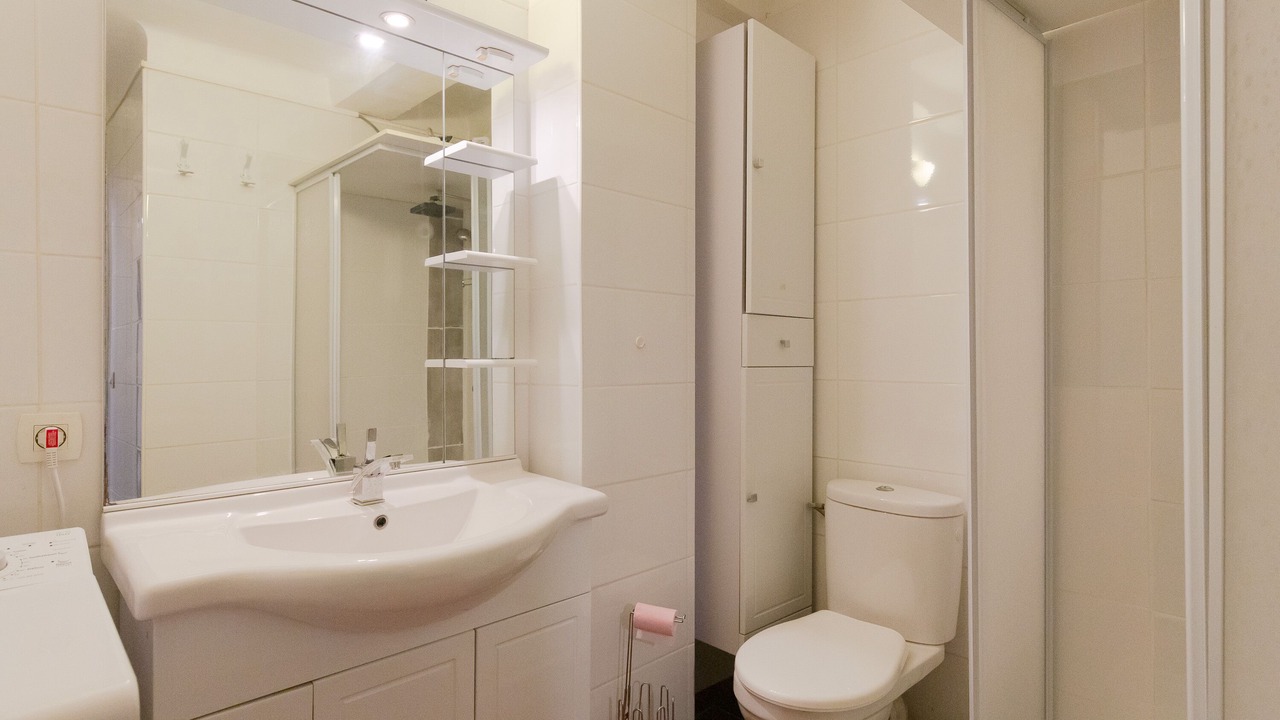 Photo of Bathroom in Golfe Juan