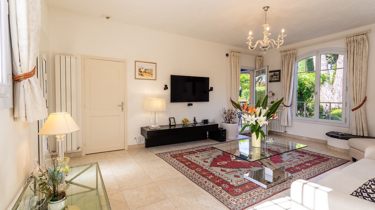 Photo of Livingroom in Cap-d'Antibes