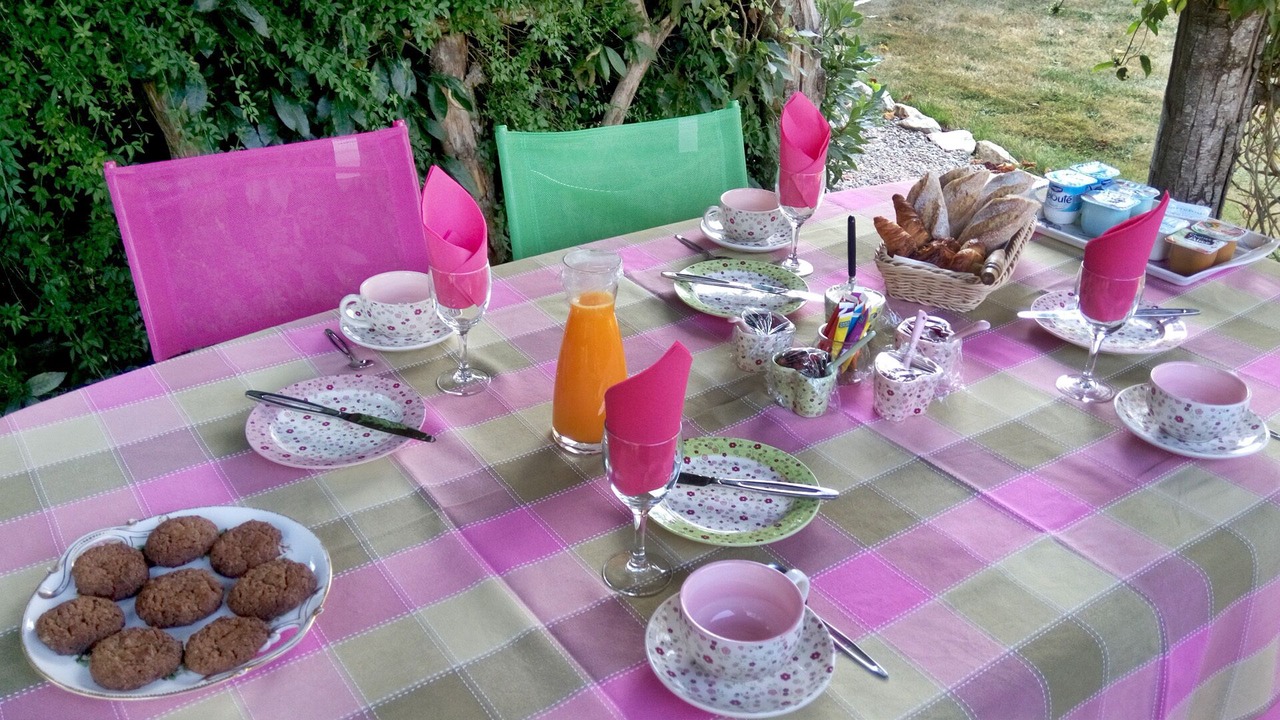 Photo of Outdoor in Benayes