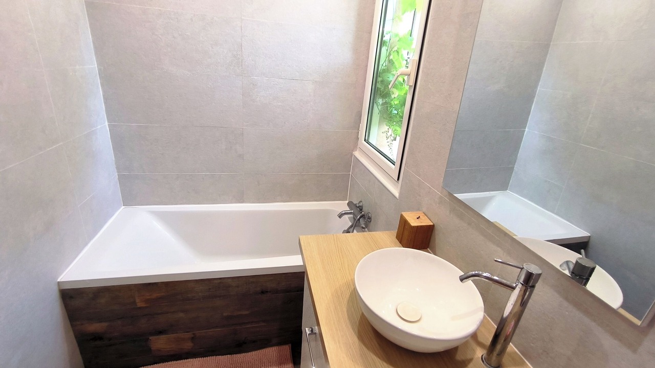 Photo of Bathroom in Valbonne