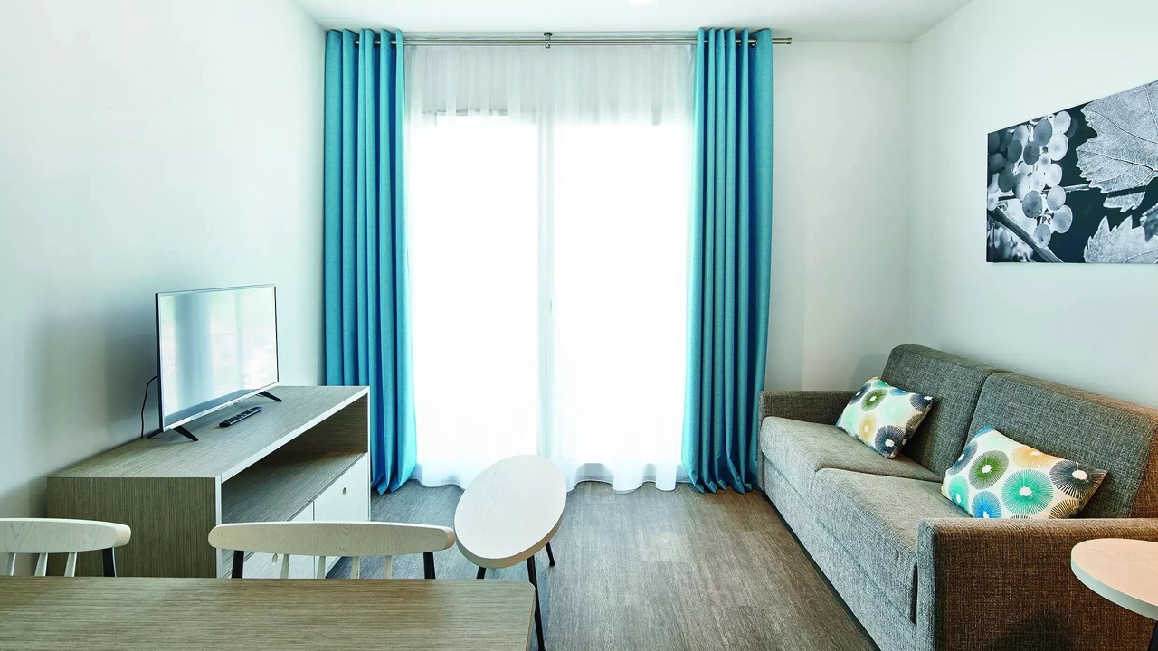 Photo of Livingroom in Jonzac