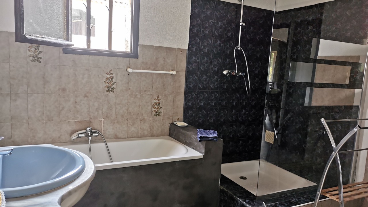 Photo of Bathroom in Mandelieu-La-Napoule