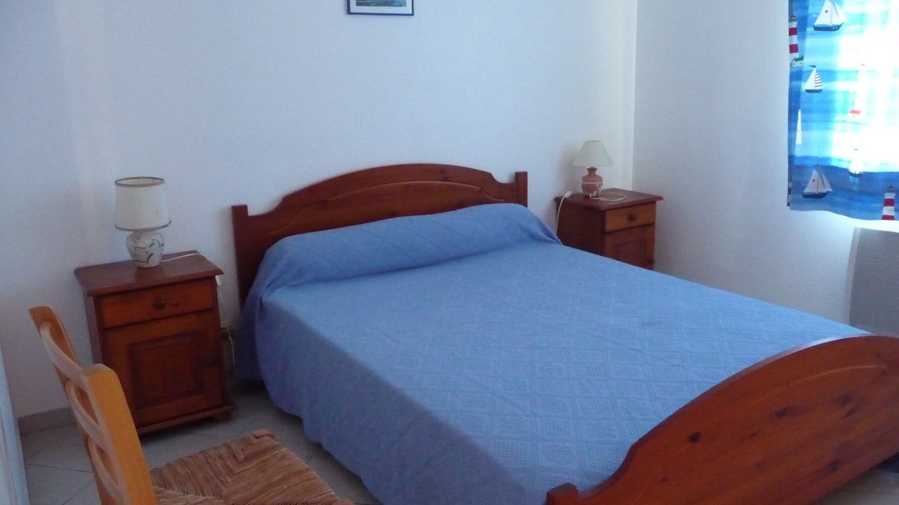 Photo of Bedroom in L'Eguille