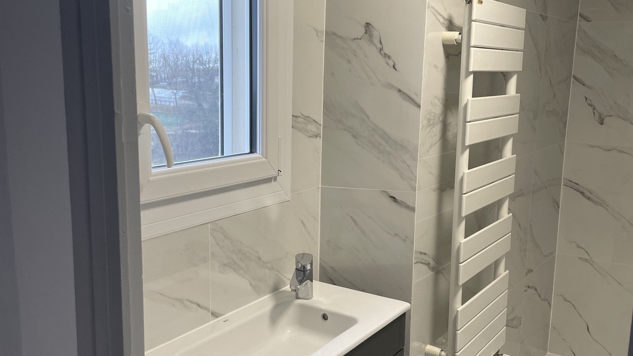 Photo of Bathroom in Toudon