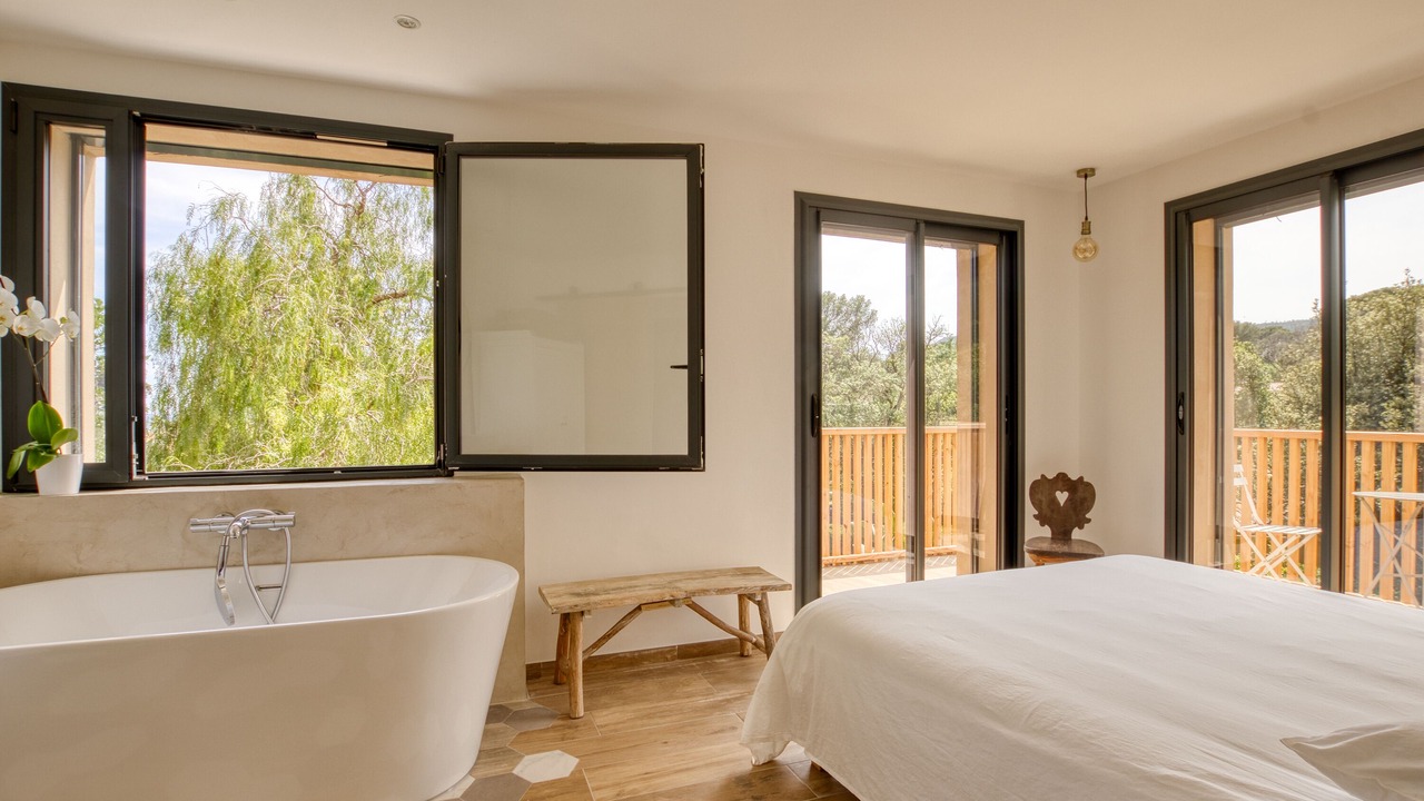 Photo of Bedroom in La Seyne-sur-Mer