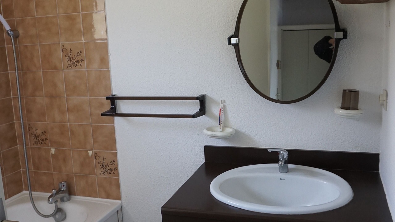 Photo of Bathroom in Pugny-Chatenod