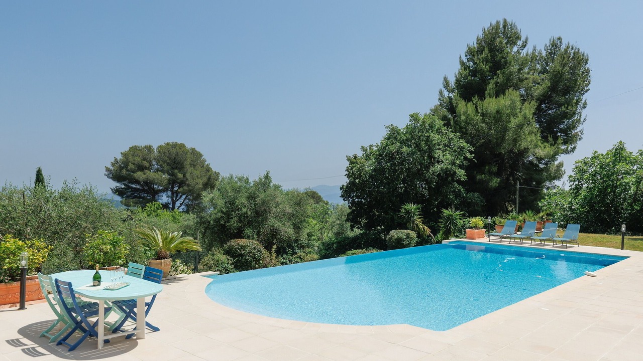 Photo of Outdoor in Saint-Cezaire-sur-Siagne