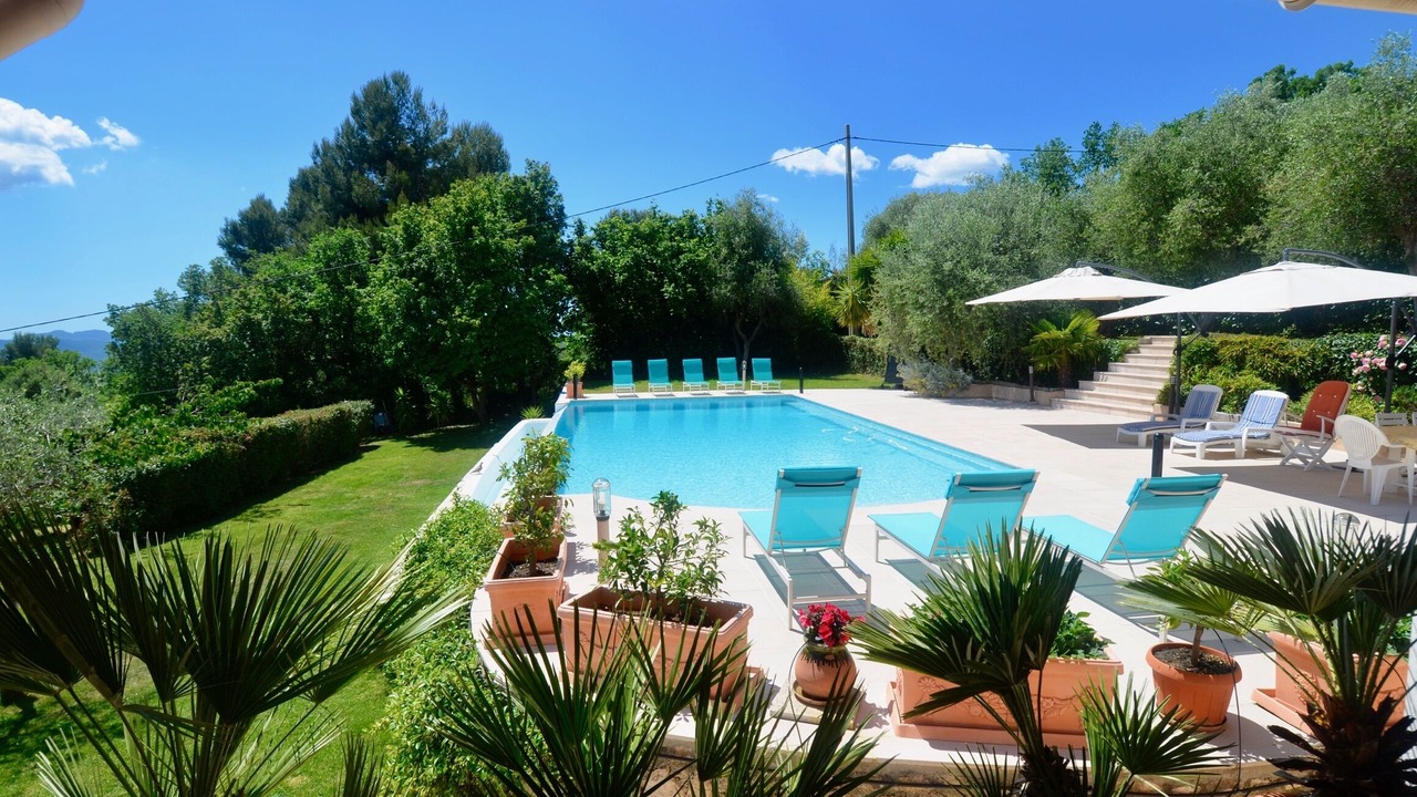 Photo of Outdoor in Saint-Cezaire-sur-Siagne