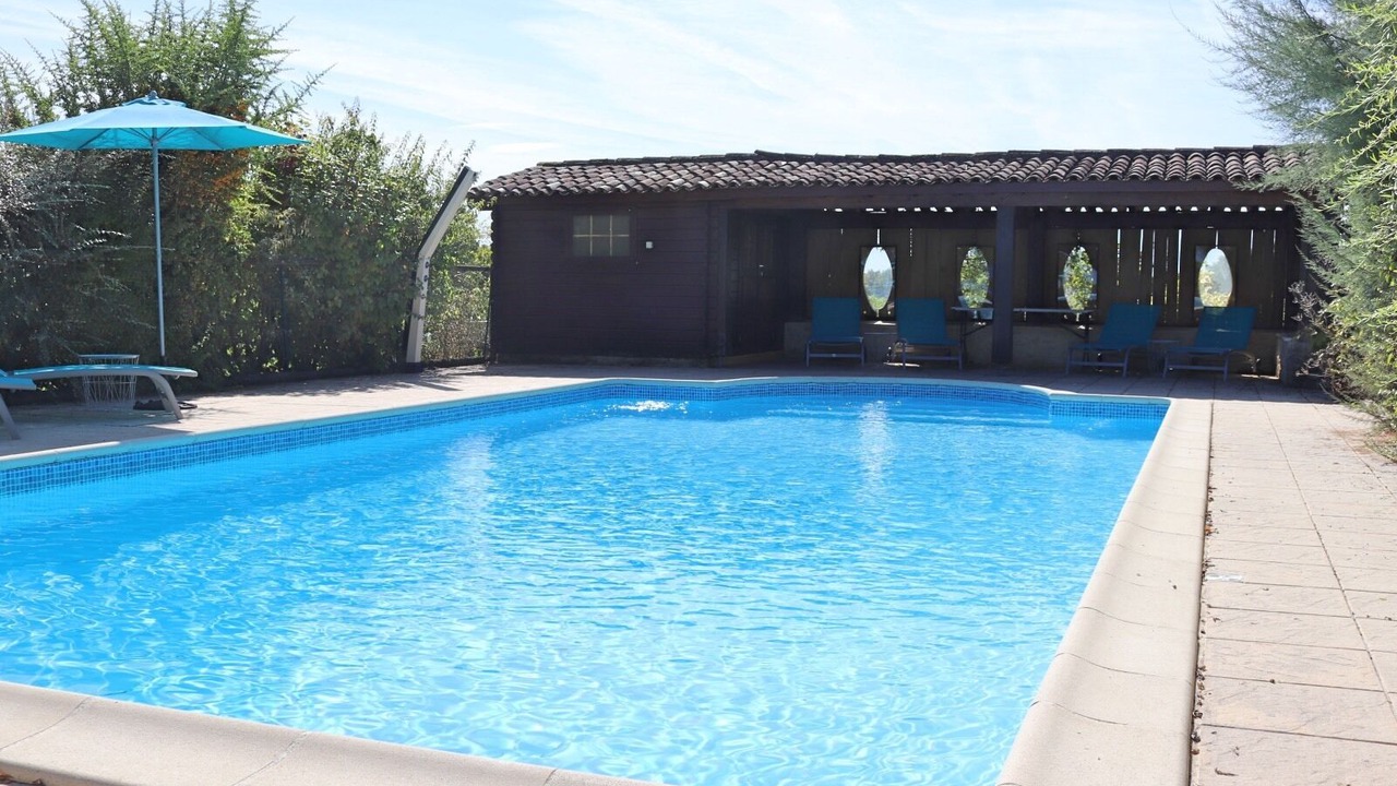 Photo of Outdoor in Saint-Vivien