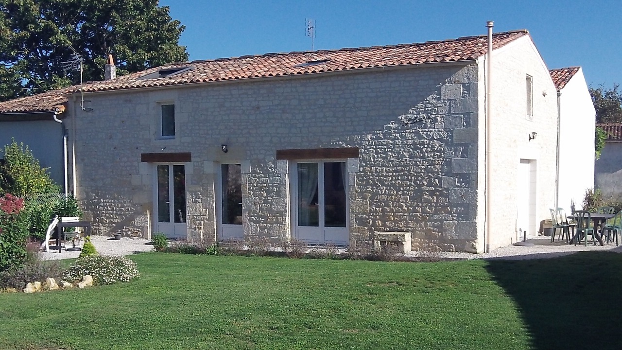 Photo of Outdoor in Luchat