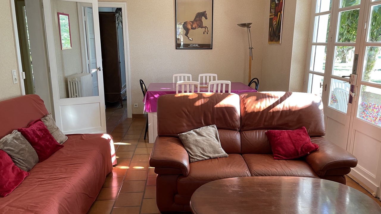 Photo of Livingroom in Saint-Vincent-de-Paul