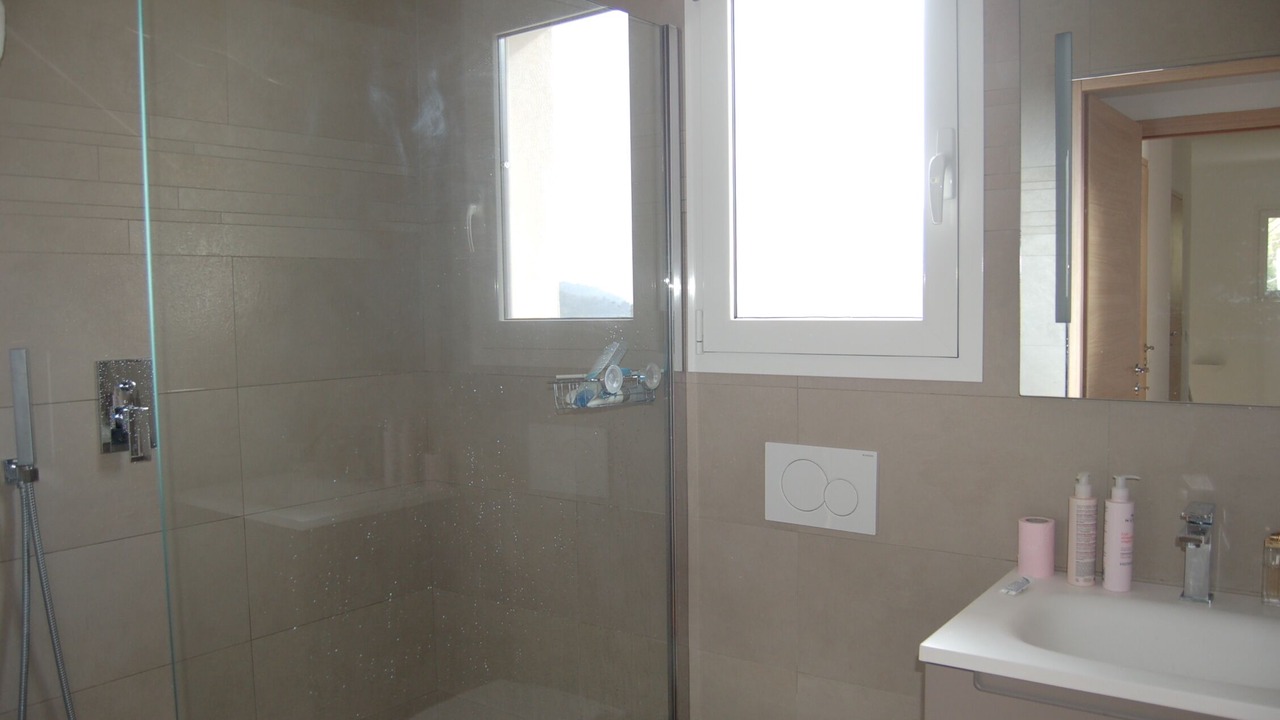 Photo of Bathroom in Castillon