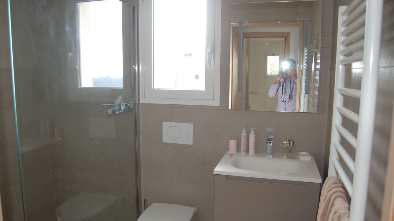 Photo of Bathroom in Castillon