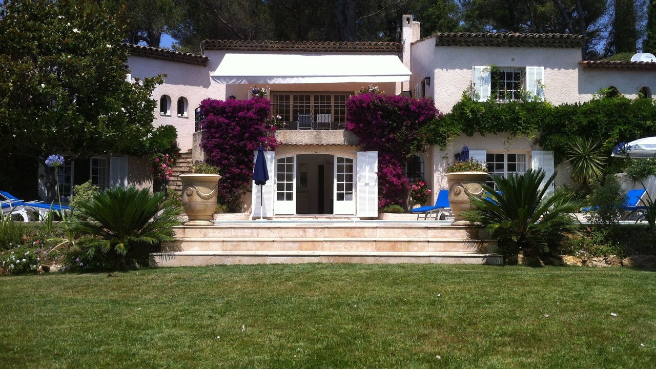 Photo of Others in Biot