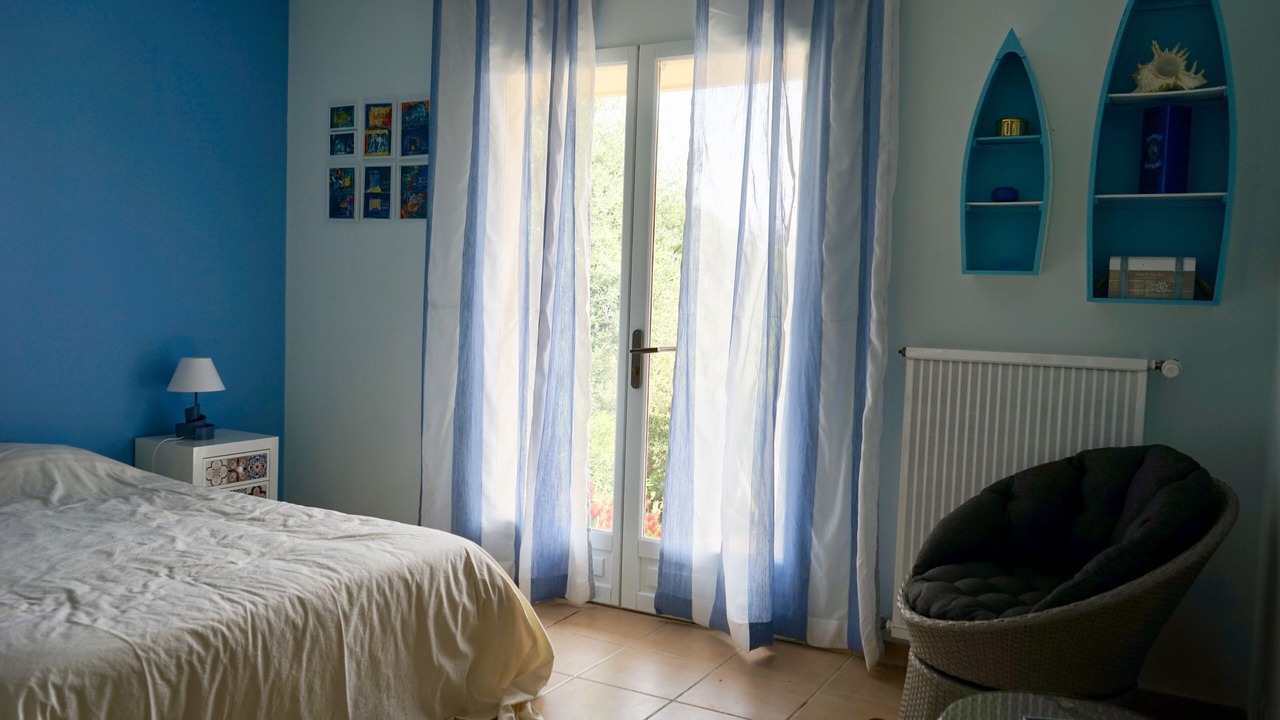 Photo of Bedroom in Saint-Raphael