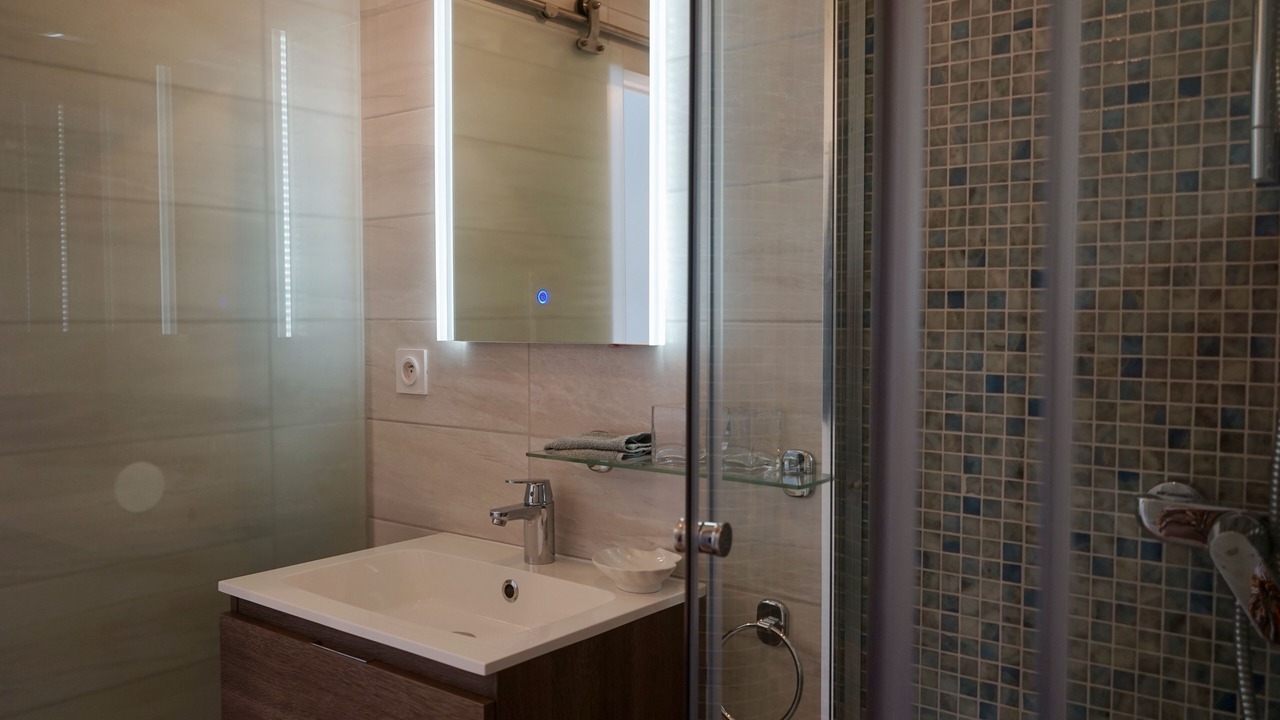 Photo of Bathroom in Saint-Raphael