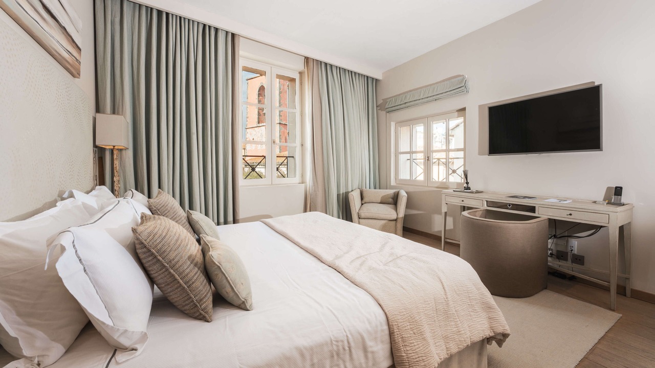 Photo of Bedroom in Old Town