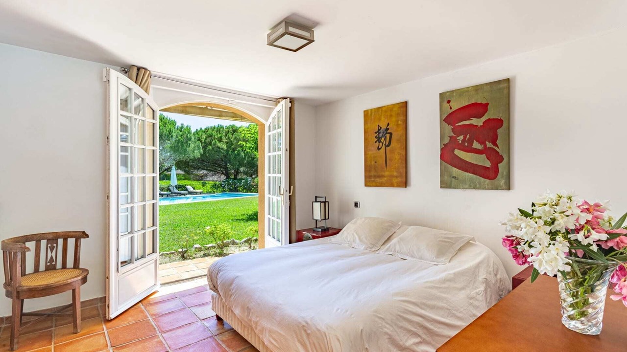 Photo of Bedroom in Gassin