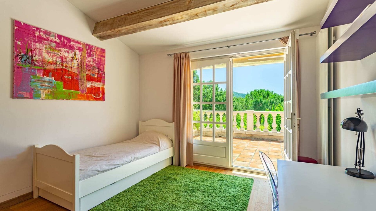Photo of Bedroom in Gassin