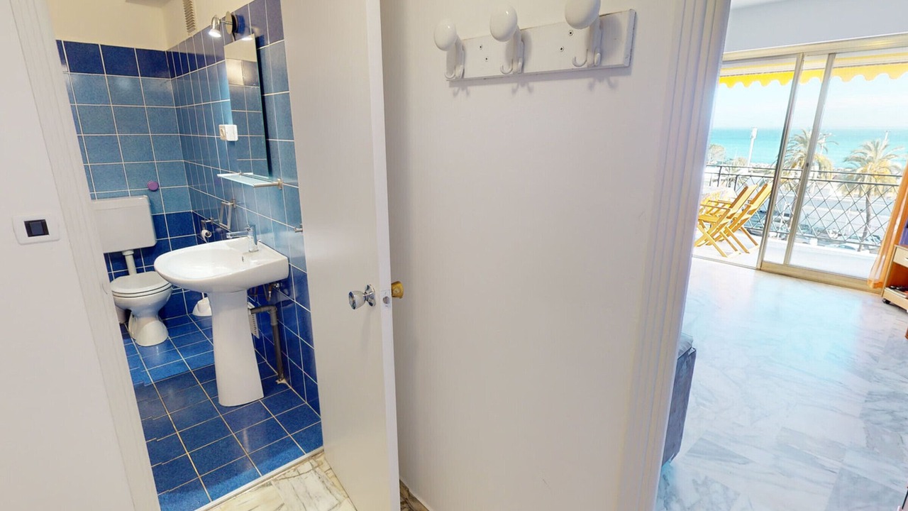 Photo of Bathroom in Menton