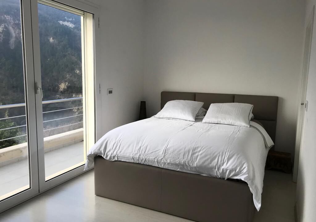 Photo of Bedroom in Castillon