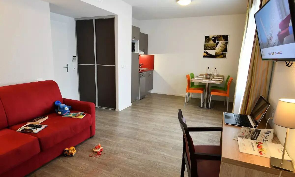 Photo of Livingroom in Bassins a Flot