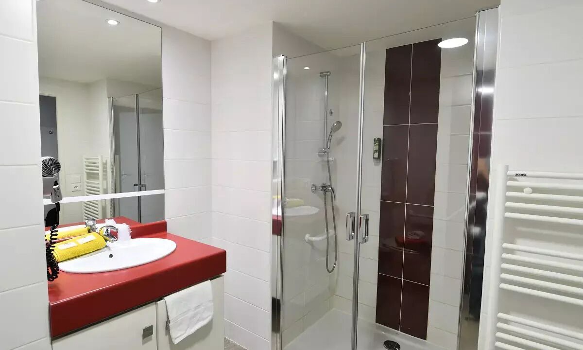 Photo of Bathroom in Bassins a Flot