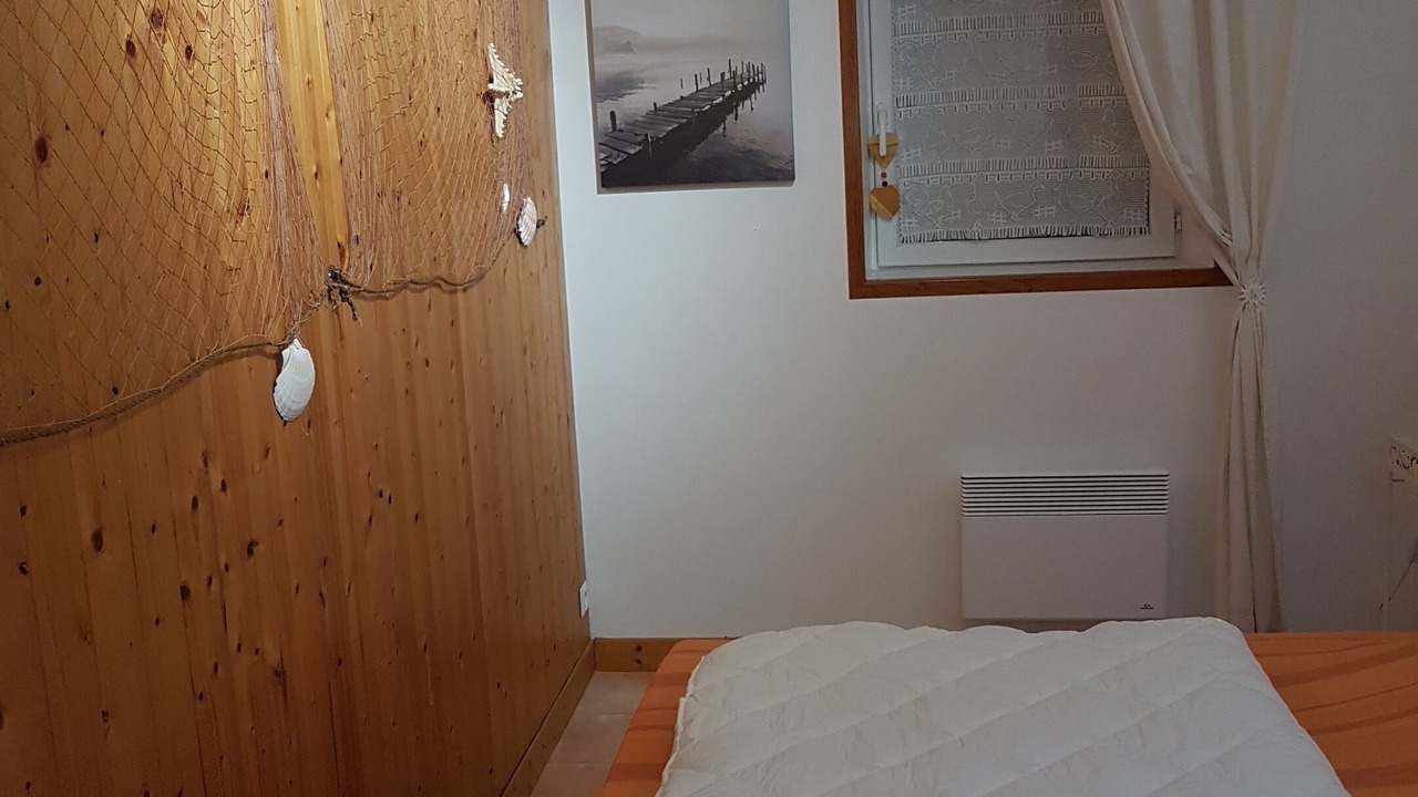 Photo of Bedroom in Tanzac