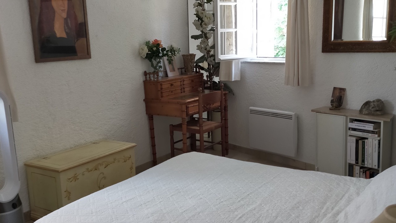 Photo of Bedroom in Old Town