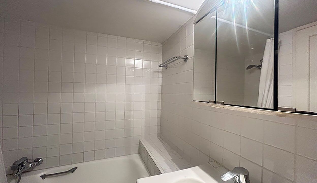 Photo of Bathroom in Antibes Old Town