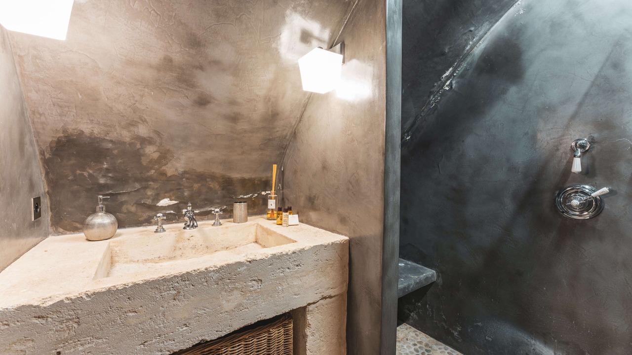 Photo of Bathroom in Old Town