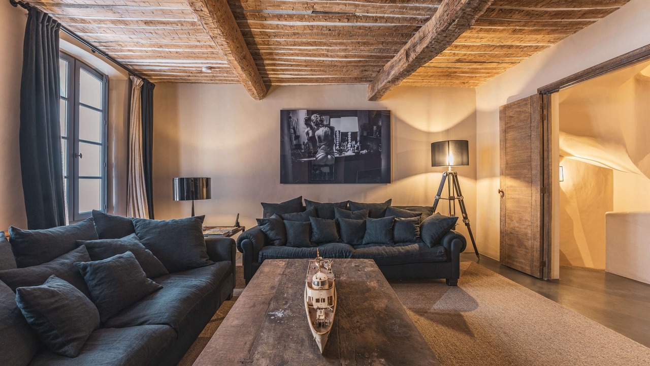 Photo of Livingroom in Old Town