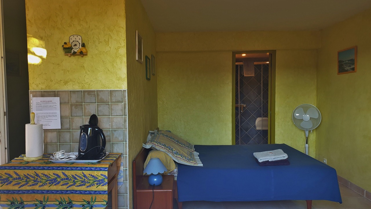 Photo of Bedroom in Pierrefeu-du-Var