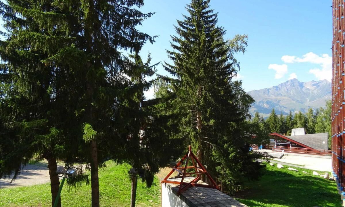 Photo of Outdoor in Arc-1800