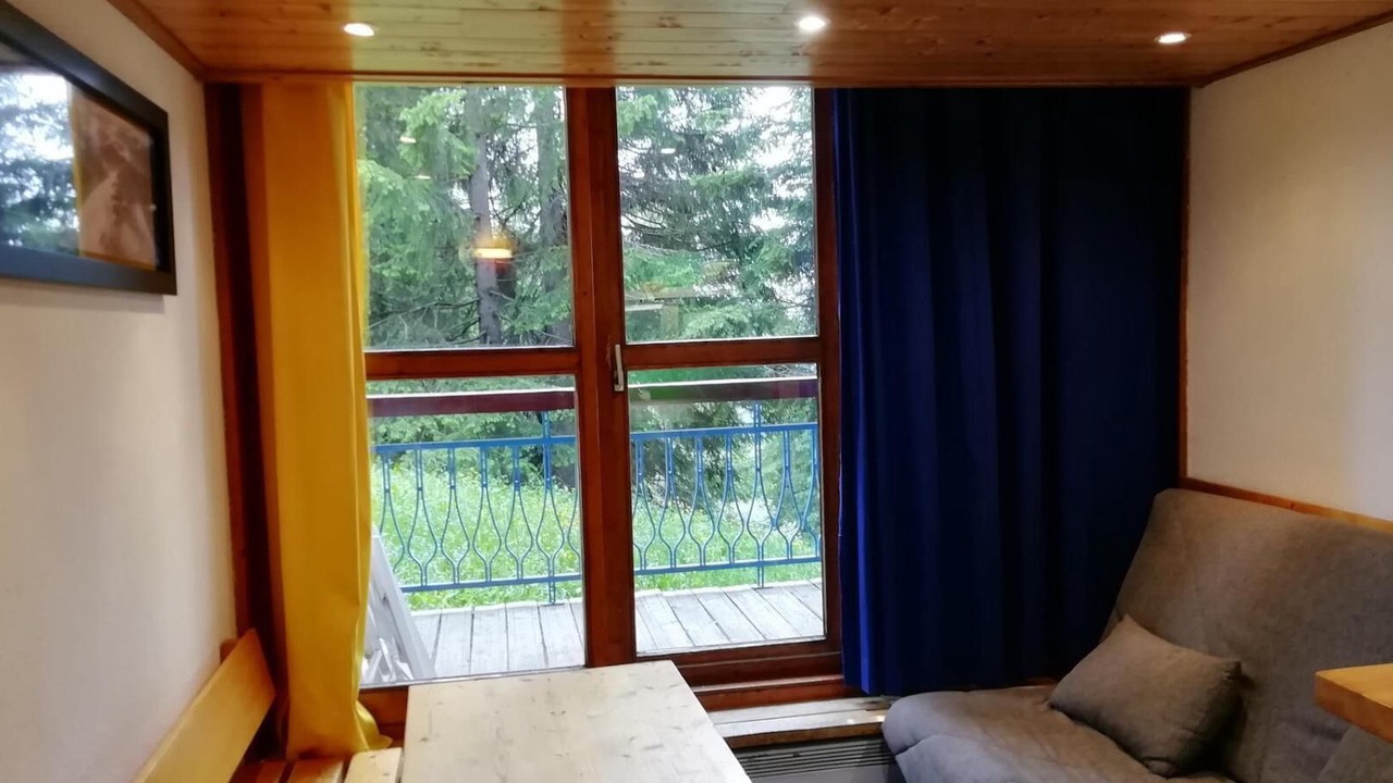 Photo of Livingroom in Arc-1800