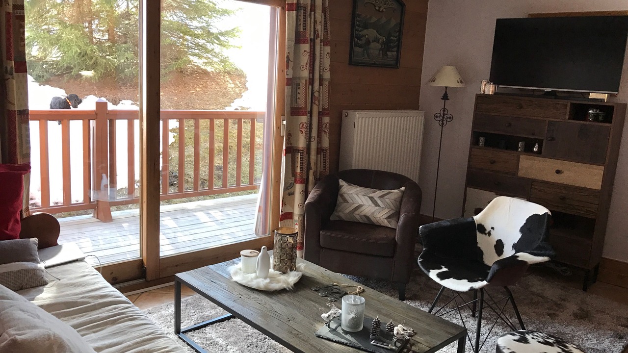 Photo of Livingroom in Arc-1800