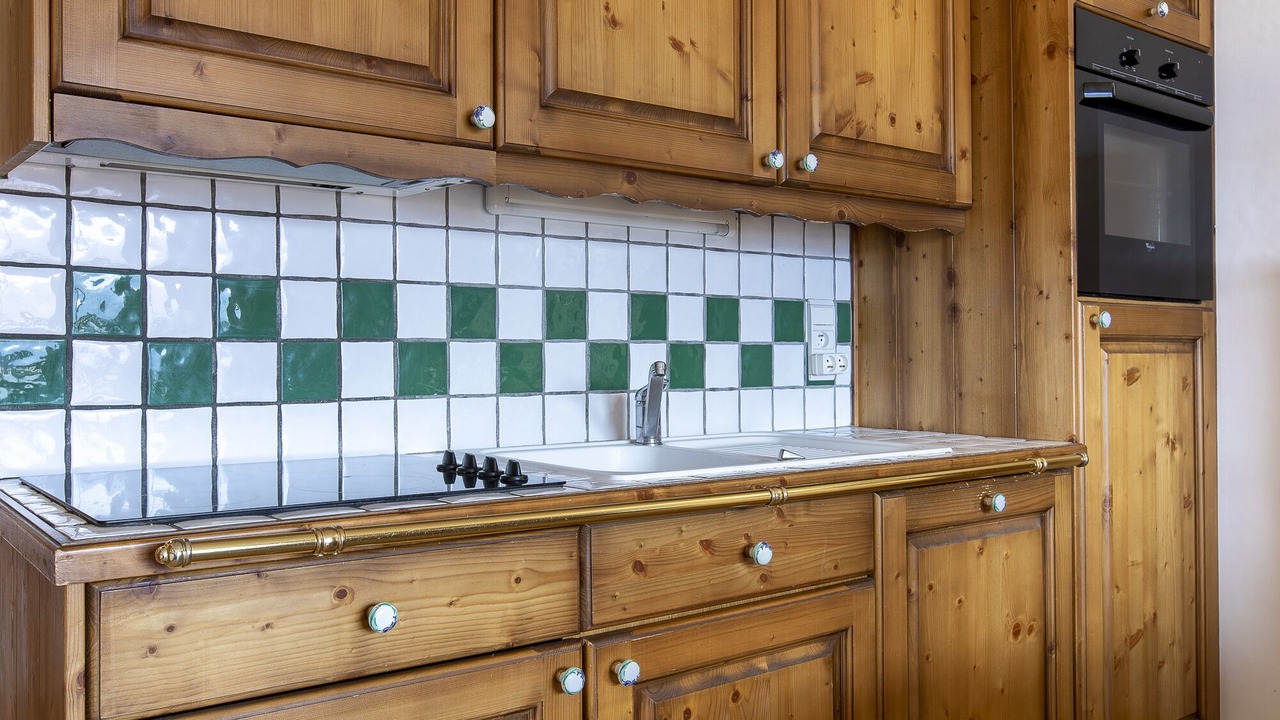 Photo of Kitchen in Arc-1800