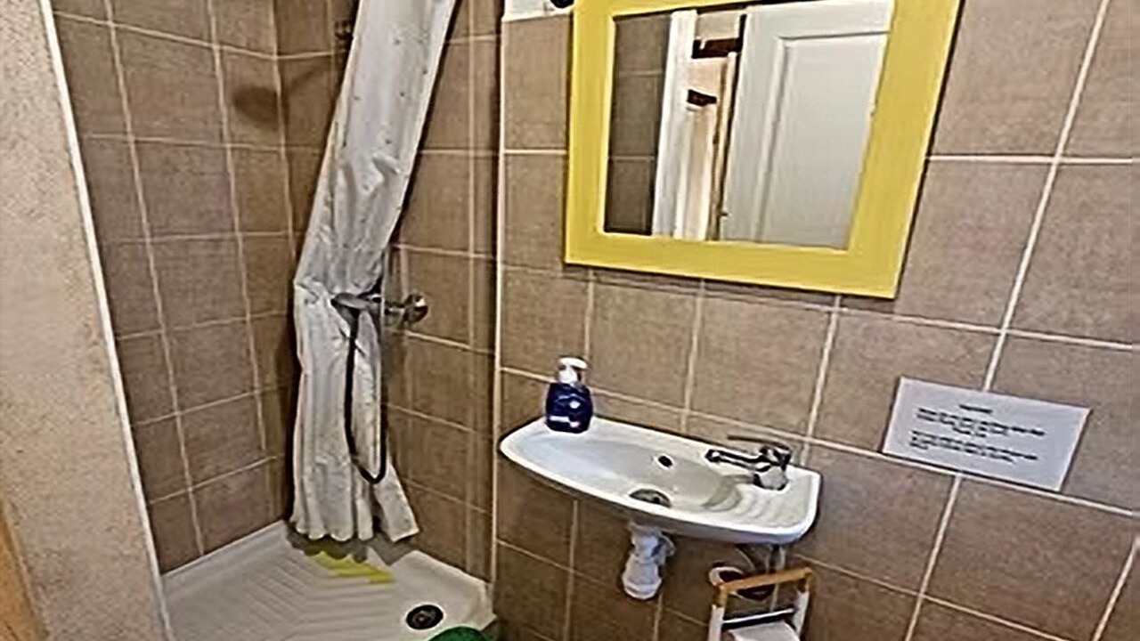 Photo of Bathroom in Saint-Maigrin