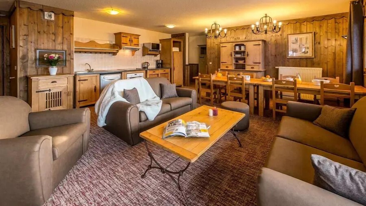 Photo of Livingroom in Arc-2000
